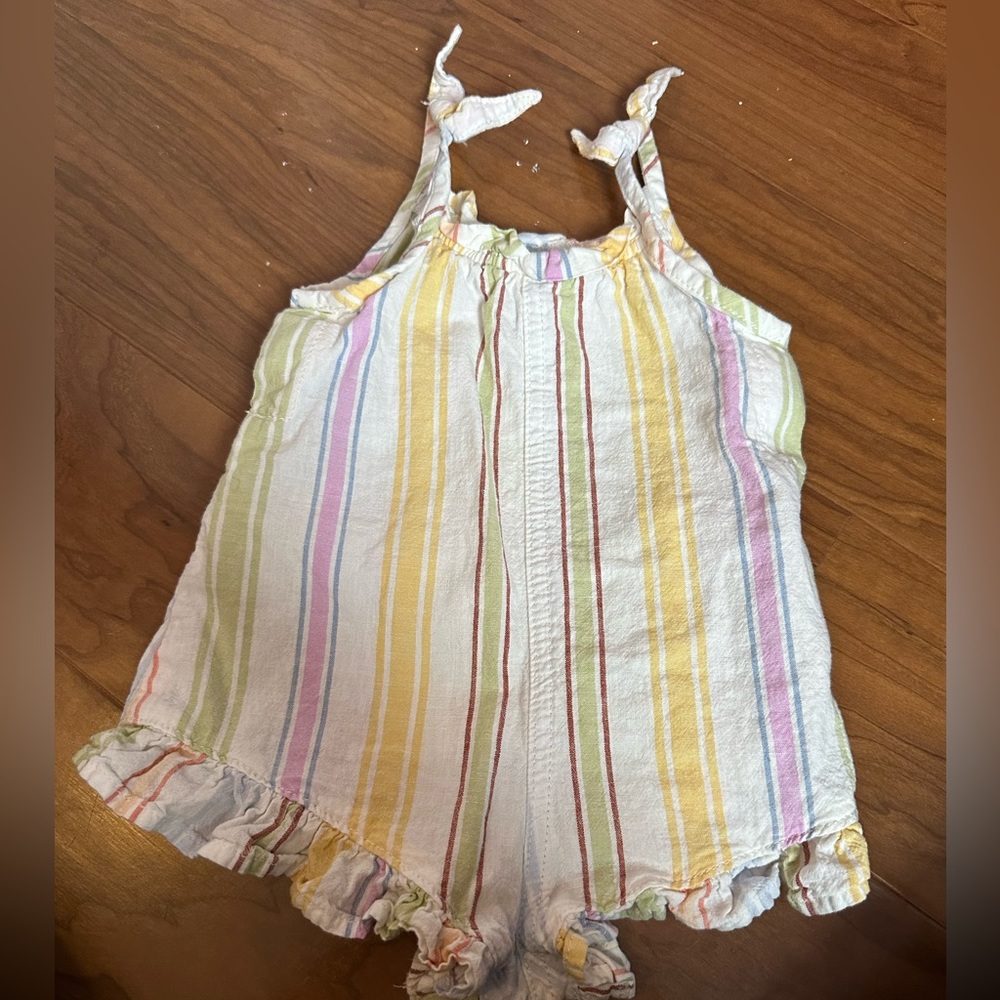 Ruffel romper